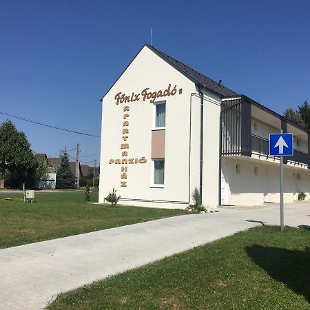Fonix Apartman Lenti Extérieur photo