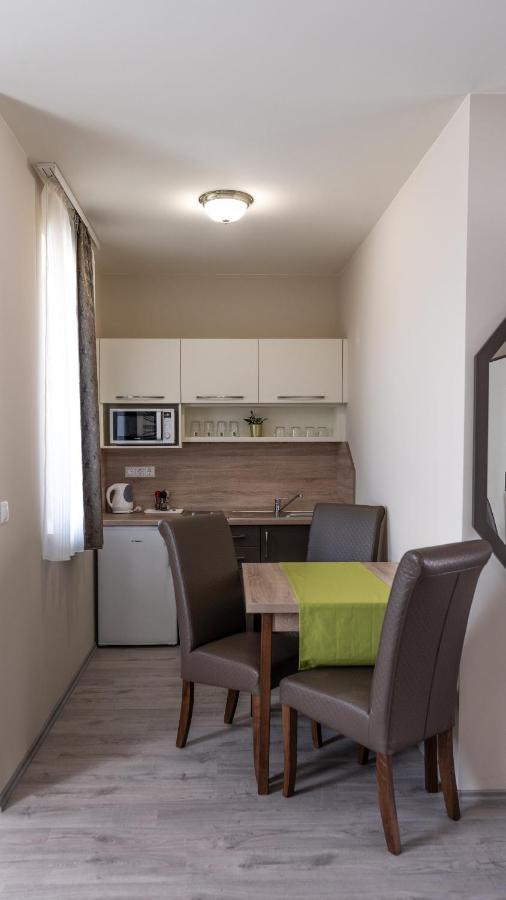 Fonix Apartman Lenti Extérieur photo