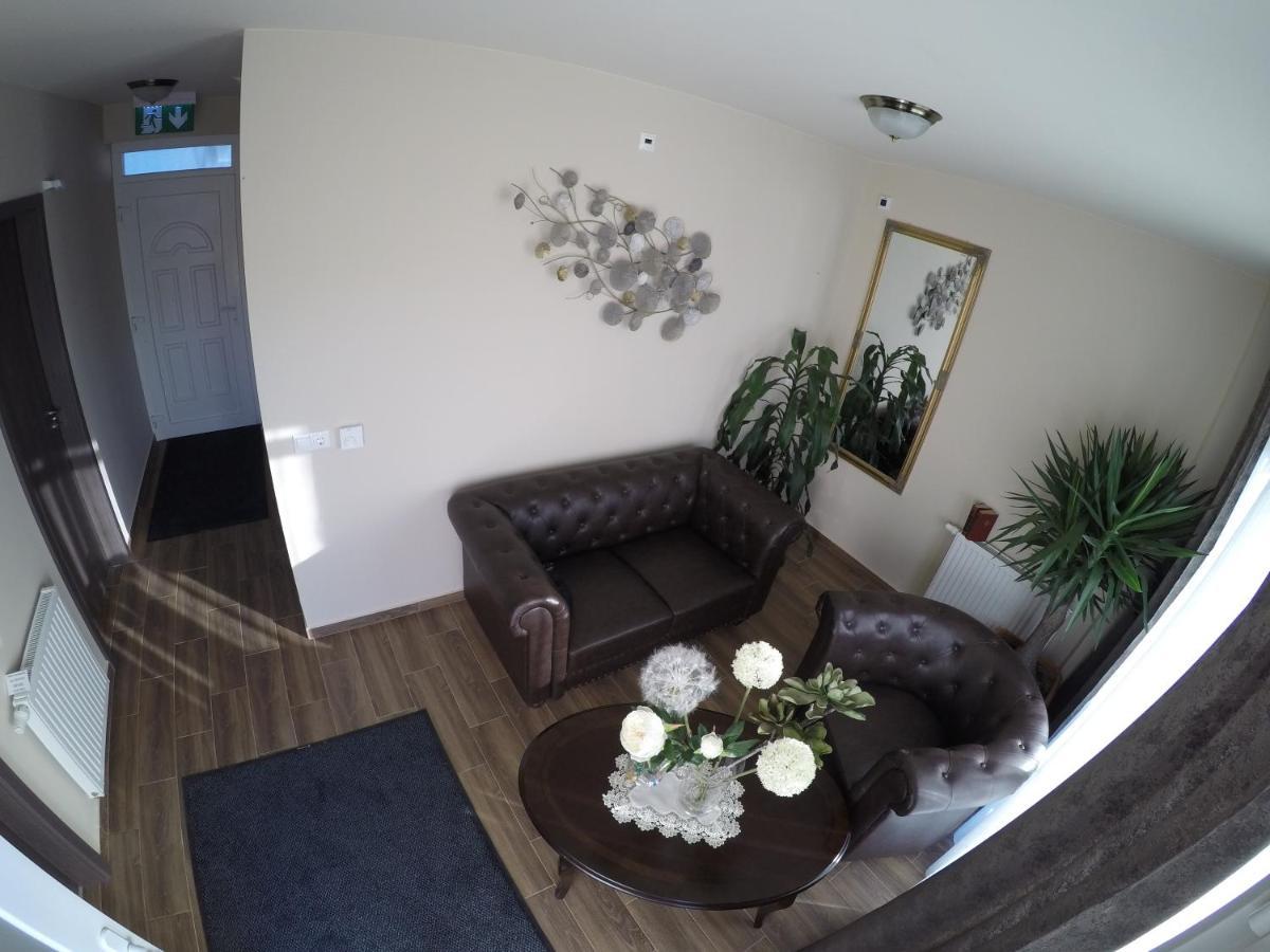 Fonix Apartman Lenti Extérieur photo