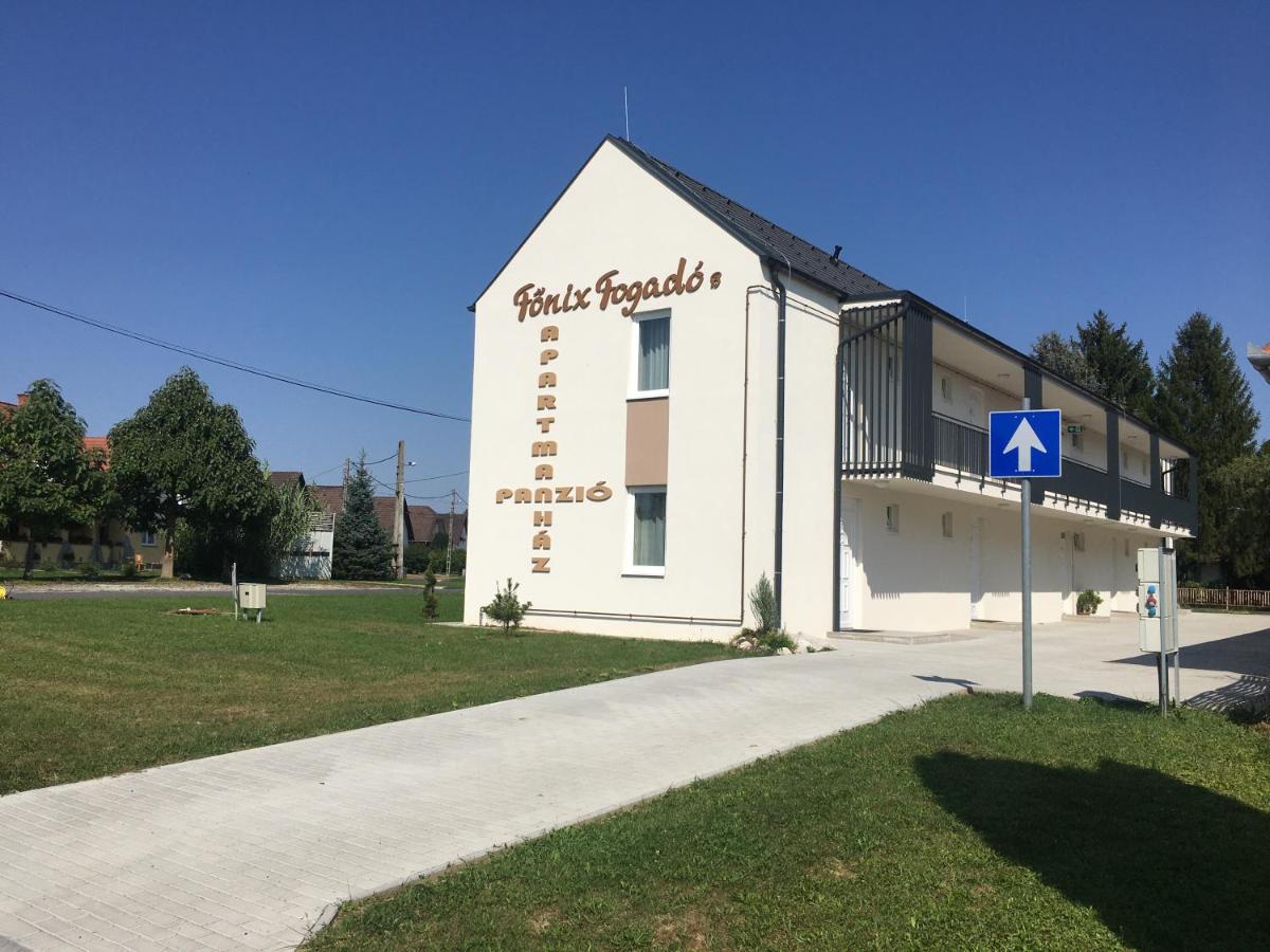 Fonix Apartman Lenti Extérieur photo